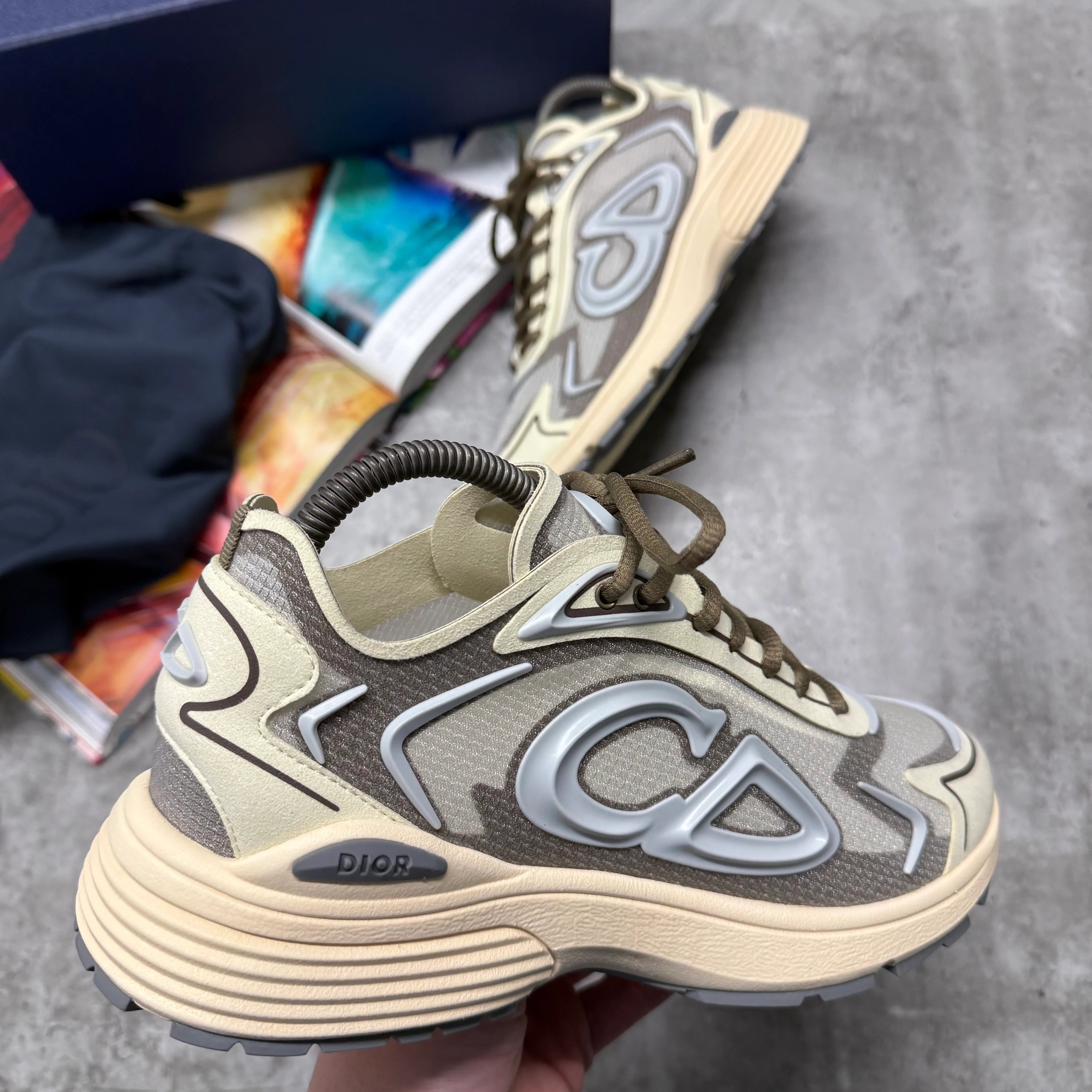 B30 TRAINER - BEIGE / KHAKI FROST - Image 2