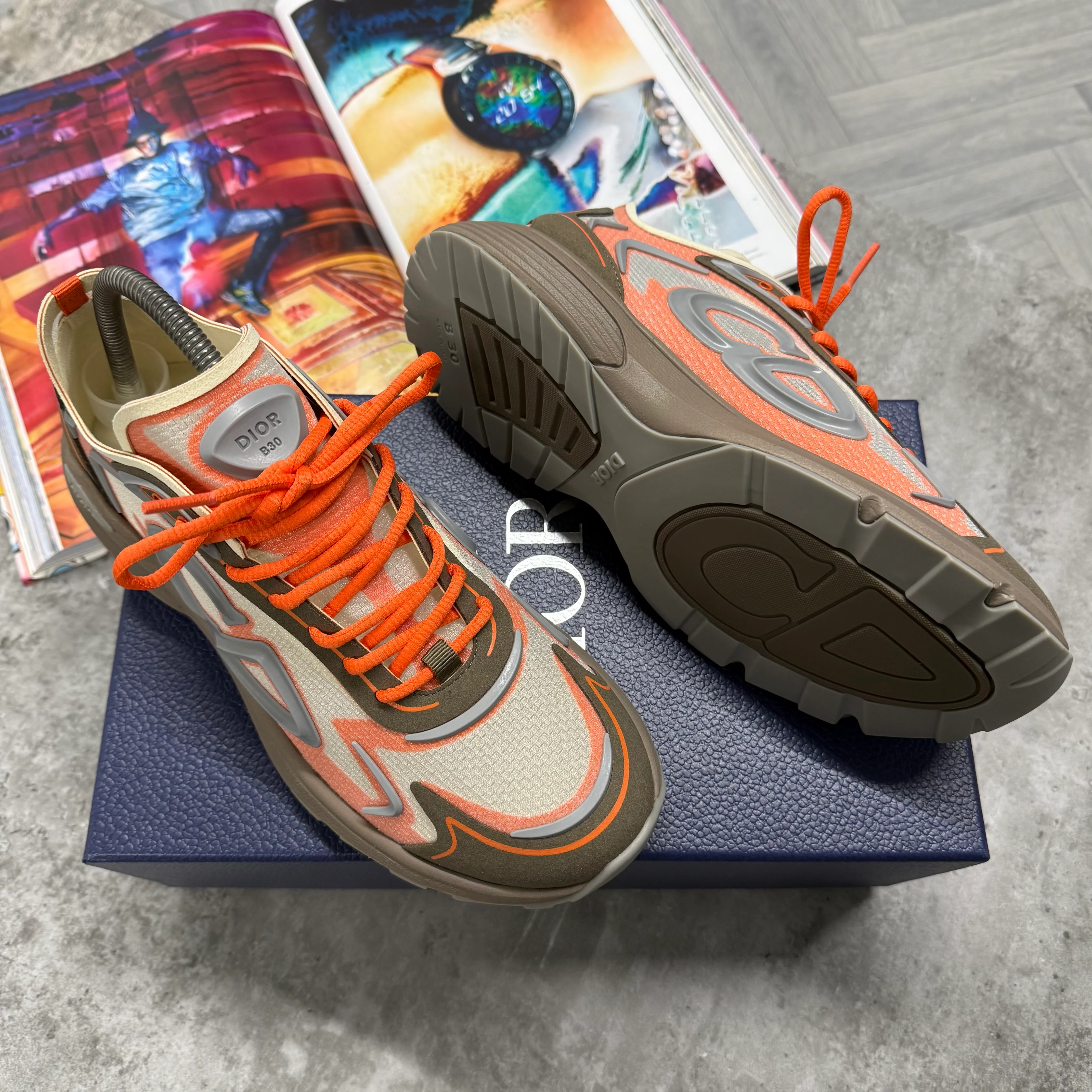 B30 TRAINER - ORANGE FROST - Image 3