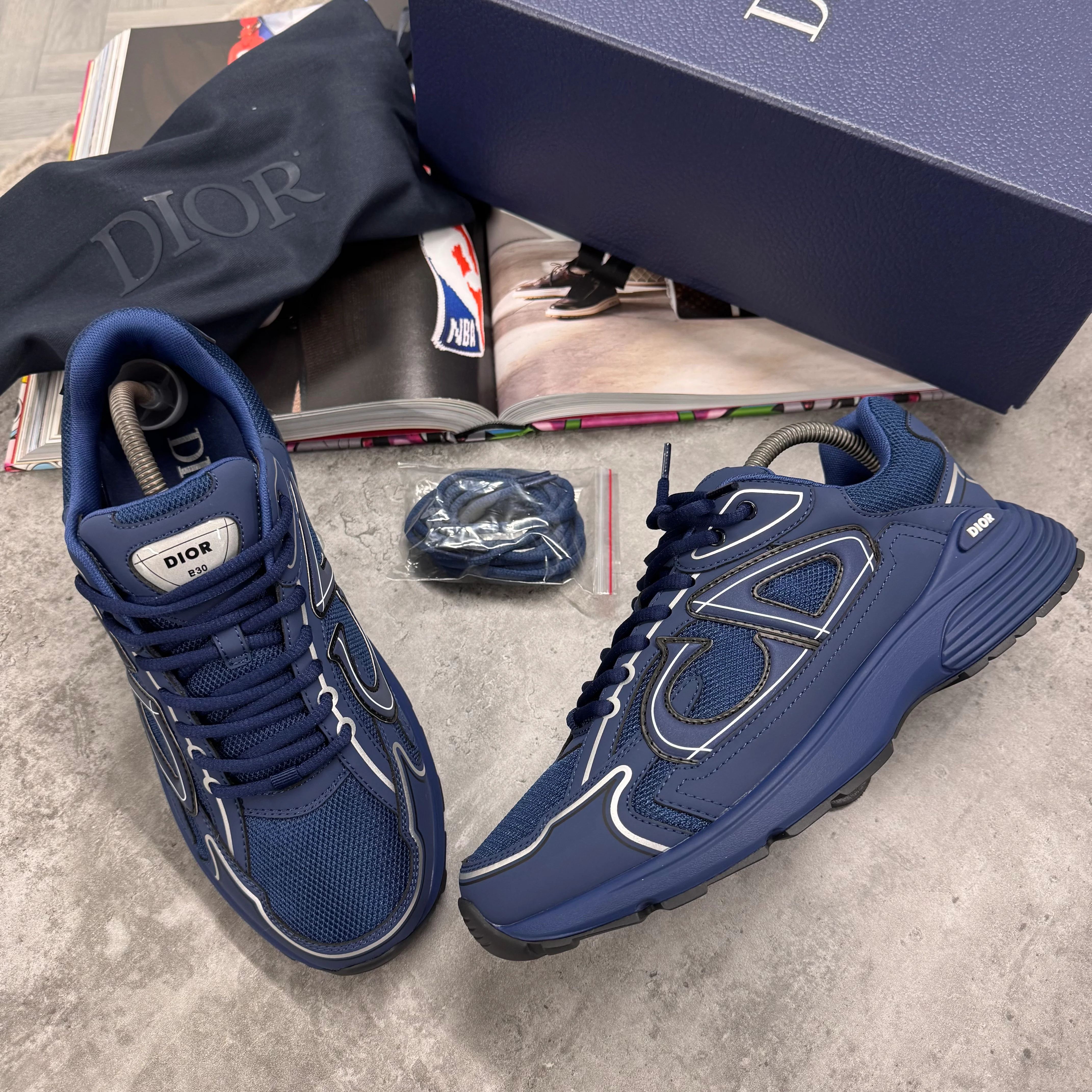 B30 TRAINER - NAVY - Image 3