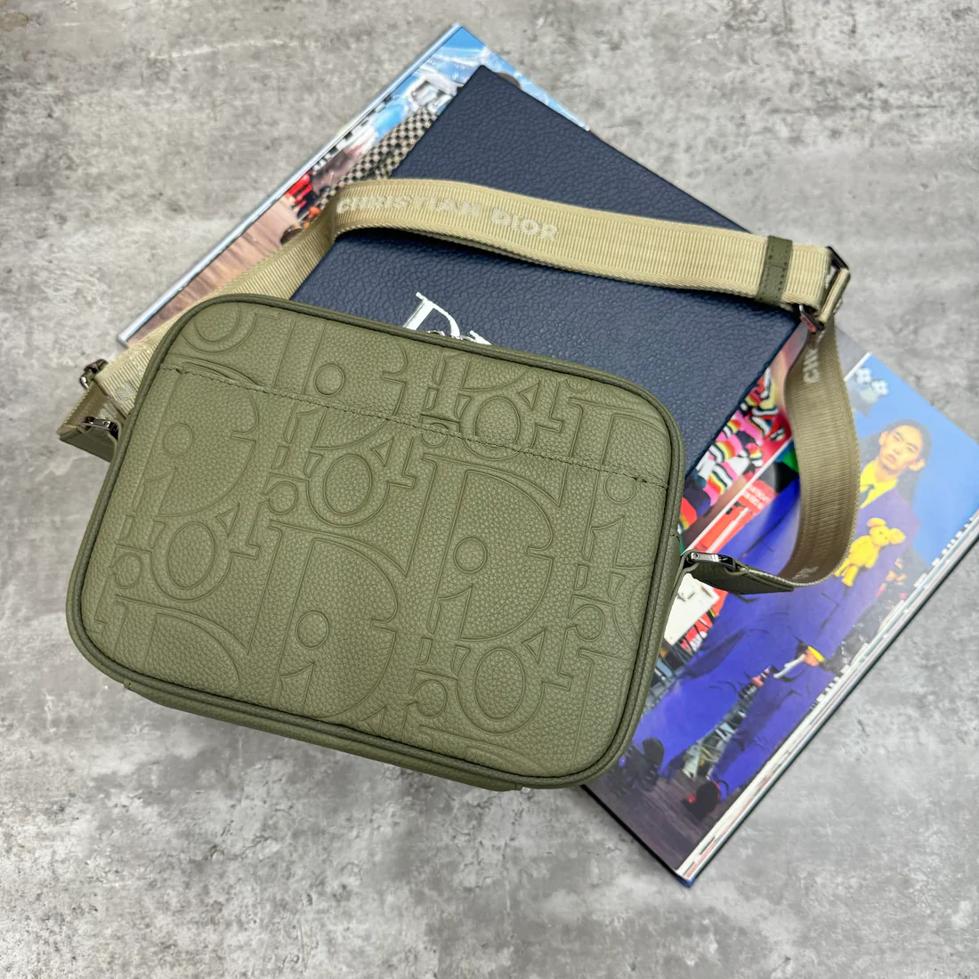 (PRE ORDER) CD LEATHER BAG - KHAKI - Image 2