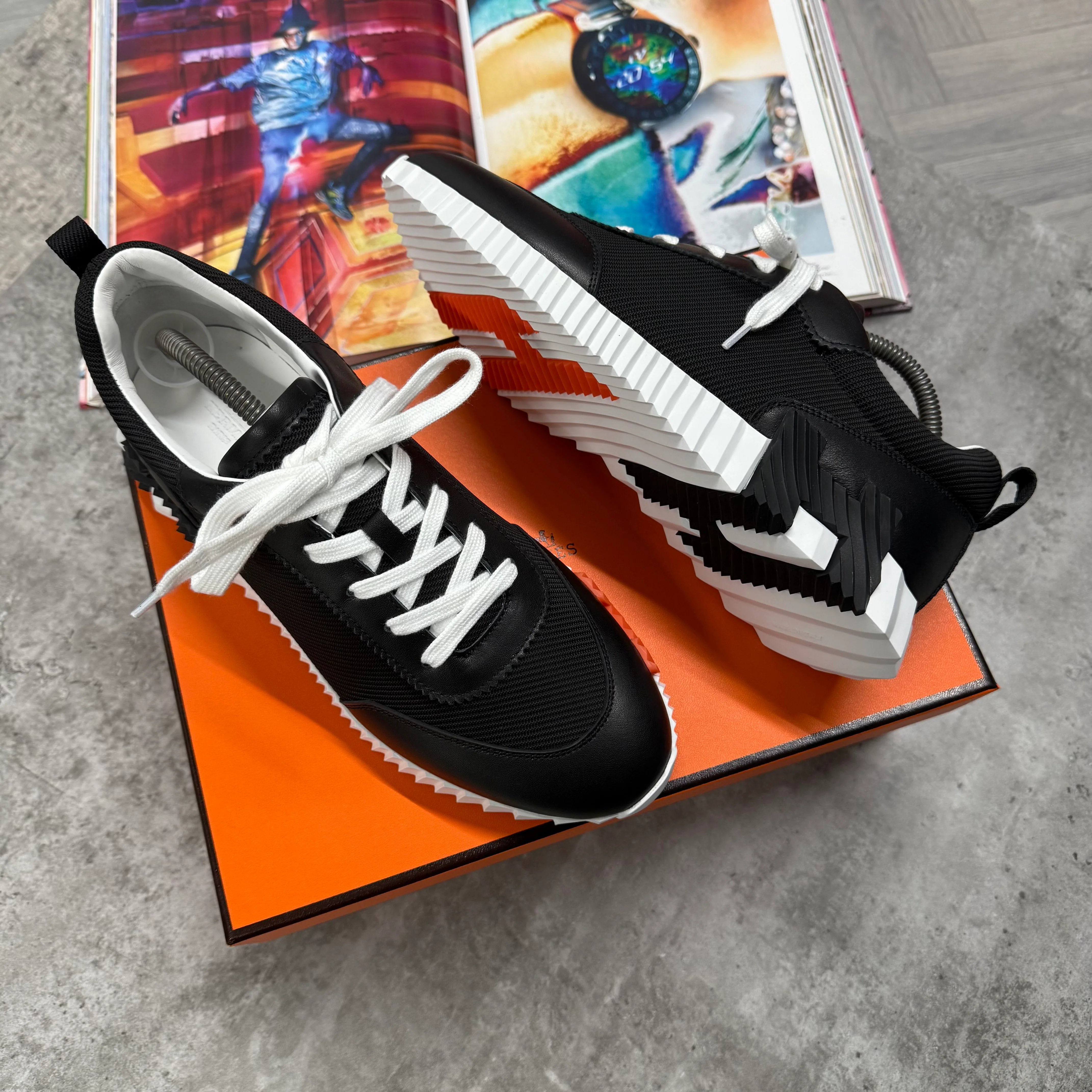 H TRAINER - BLACK / WHITE - Image 3