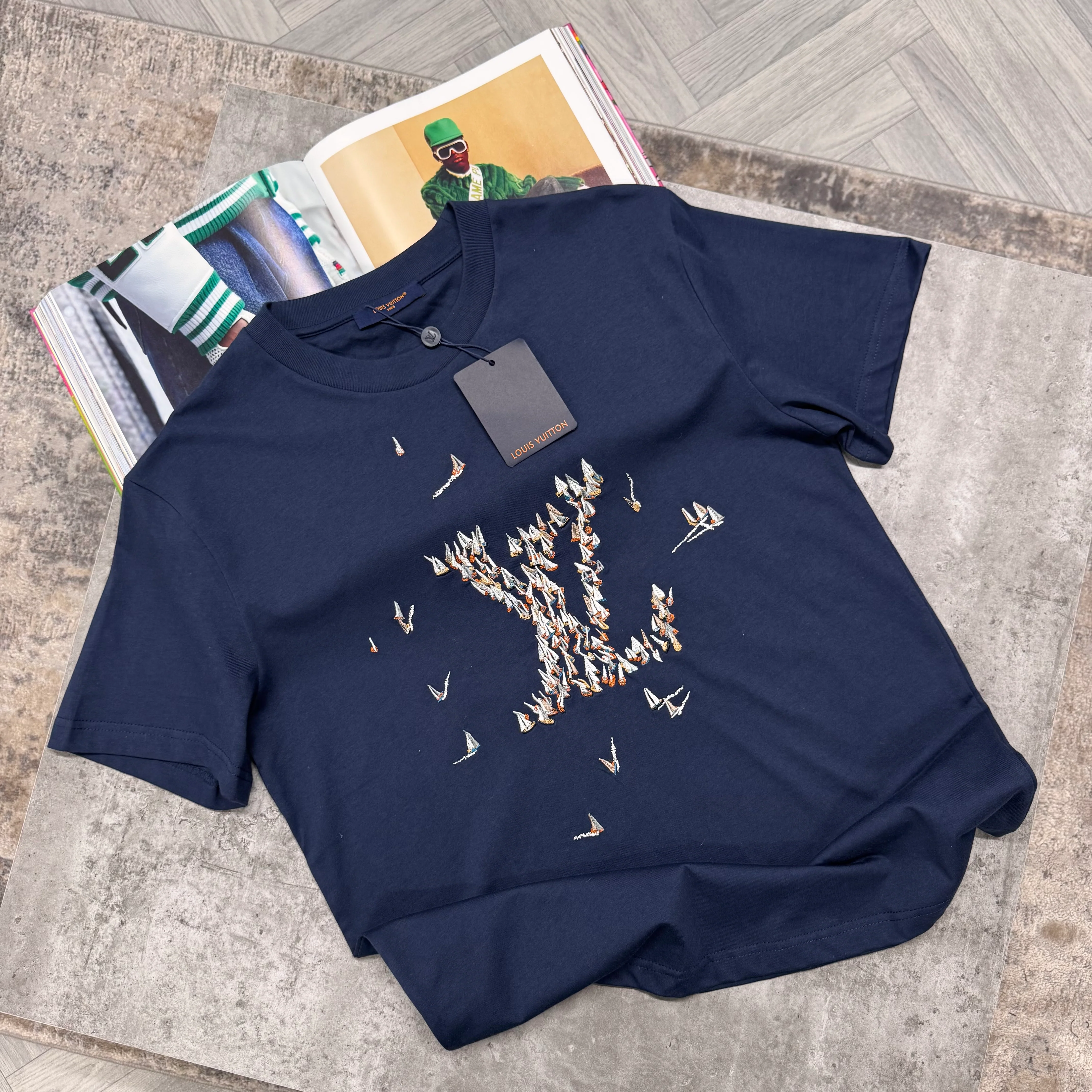 LVE BOAT T SHIRT - NAVY - Image 2