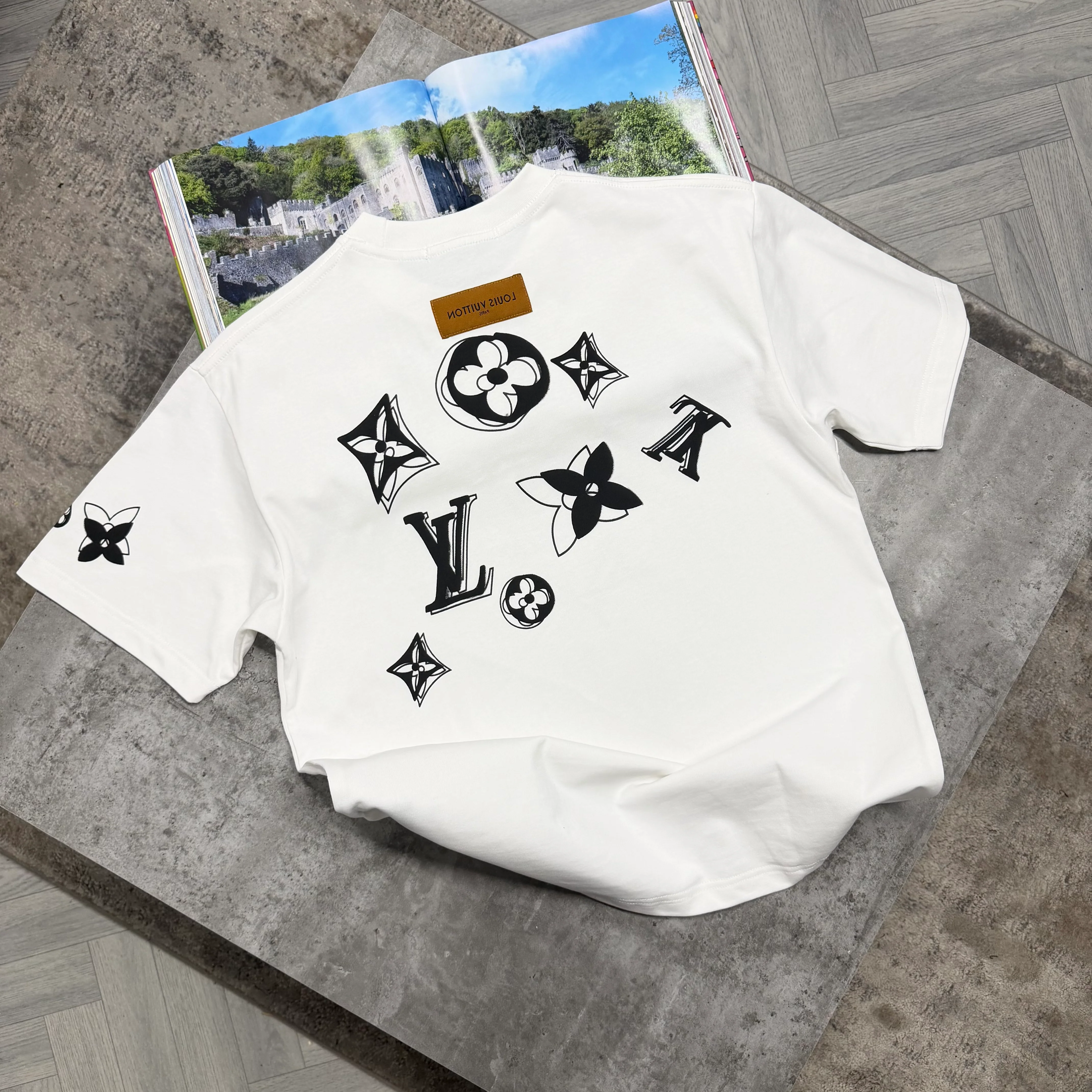 LVE MONO T SHIRT - WHITE - Image 2