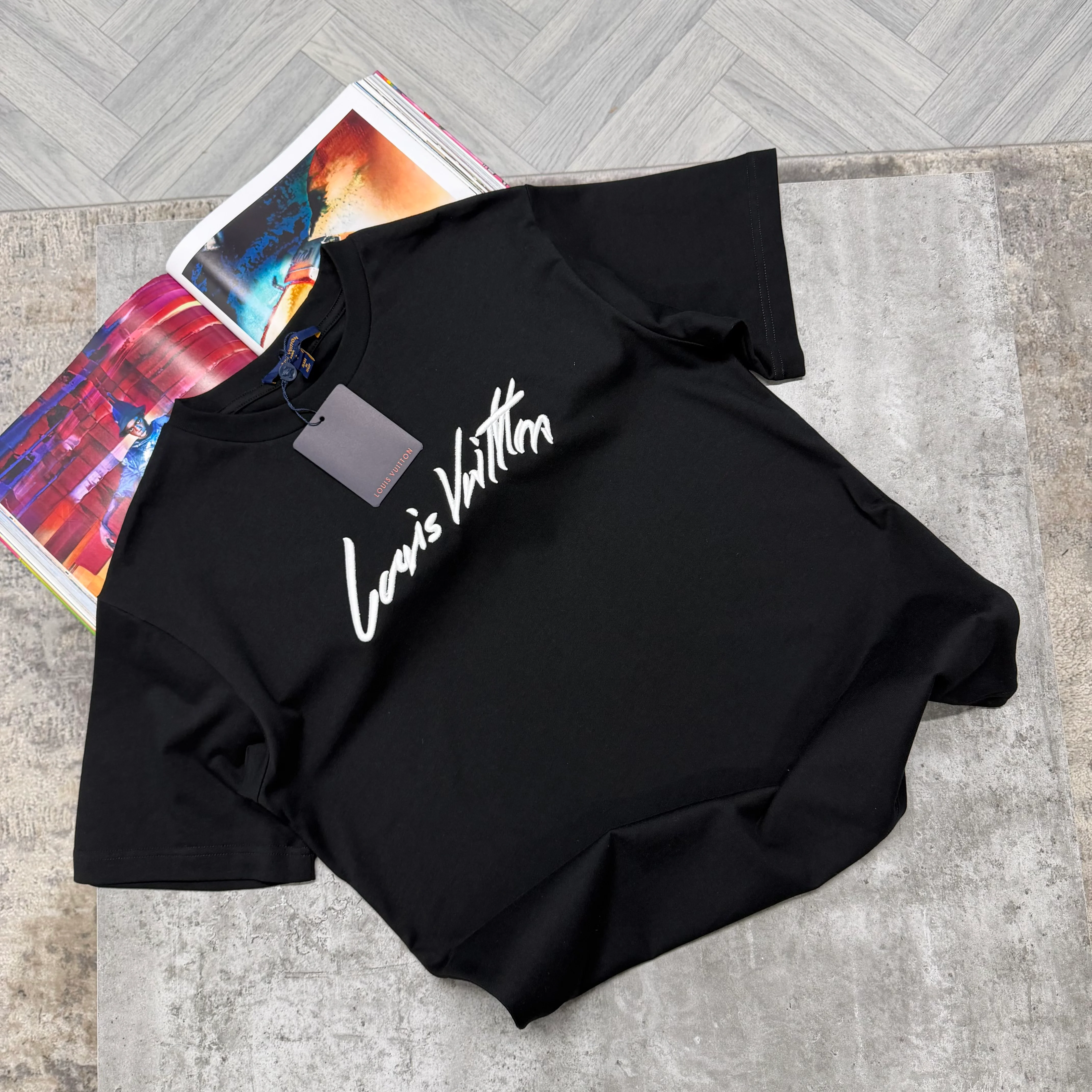 LVE T SHIRT - BLACK
