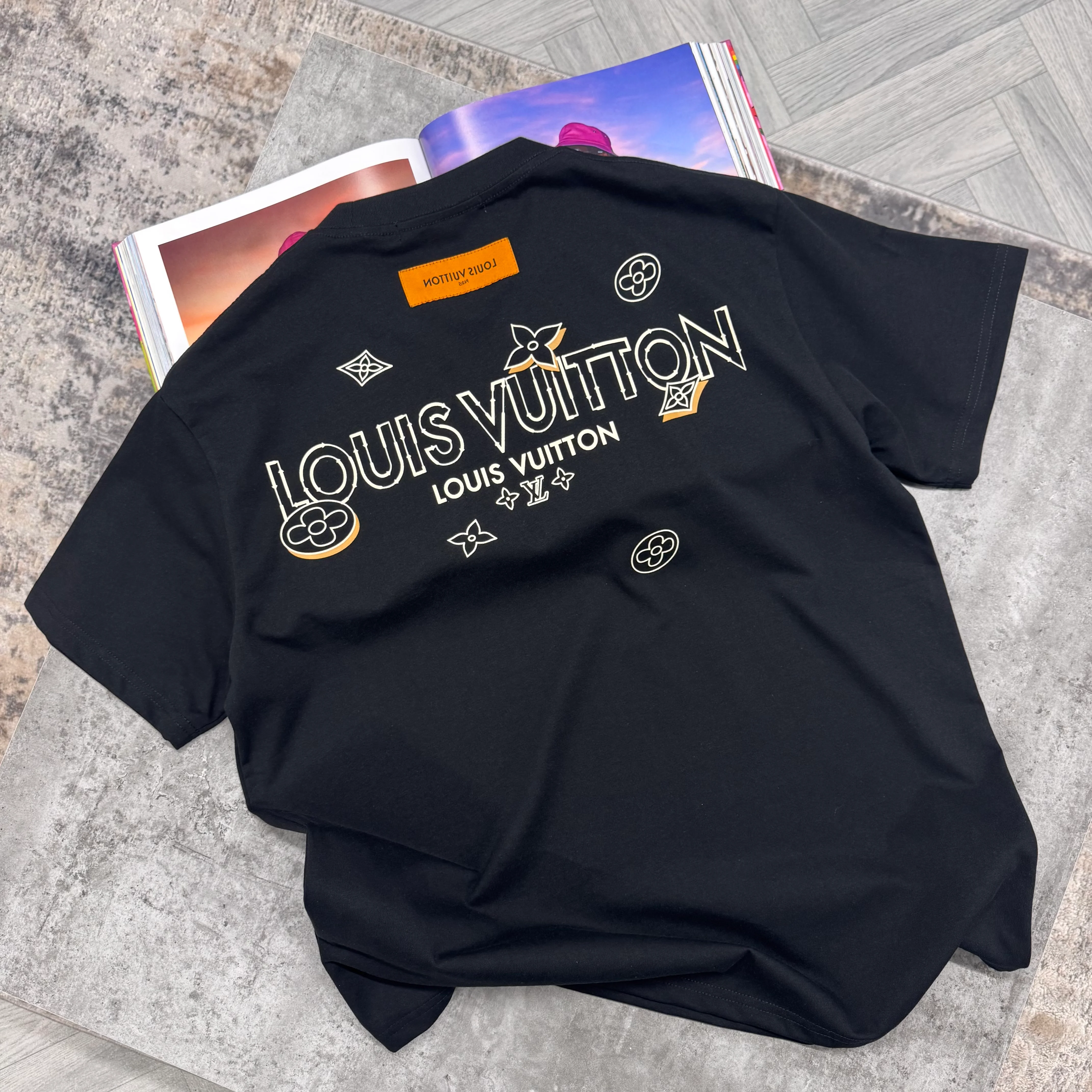 LVE T SHIRT - BLACK - Image 2