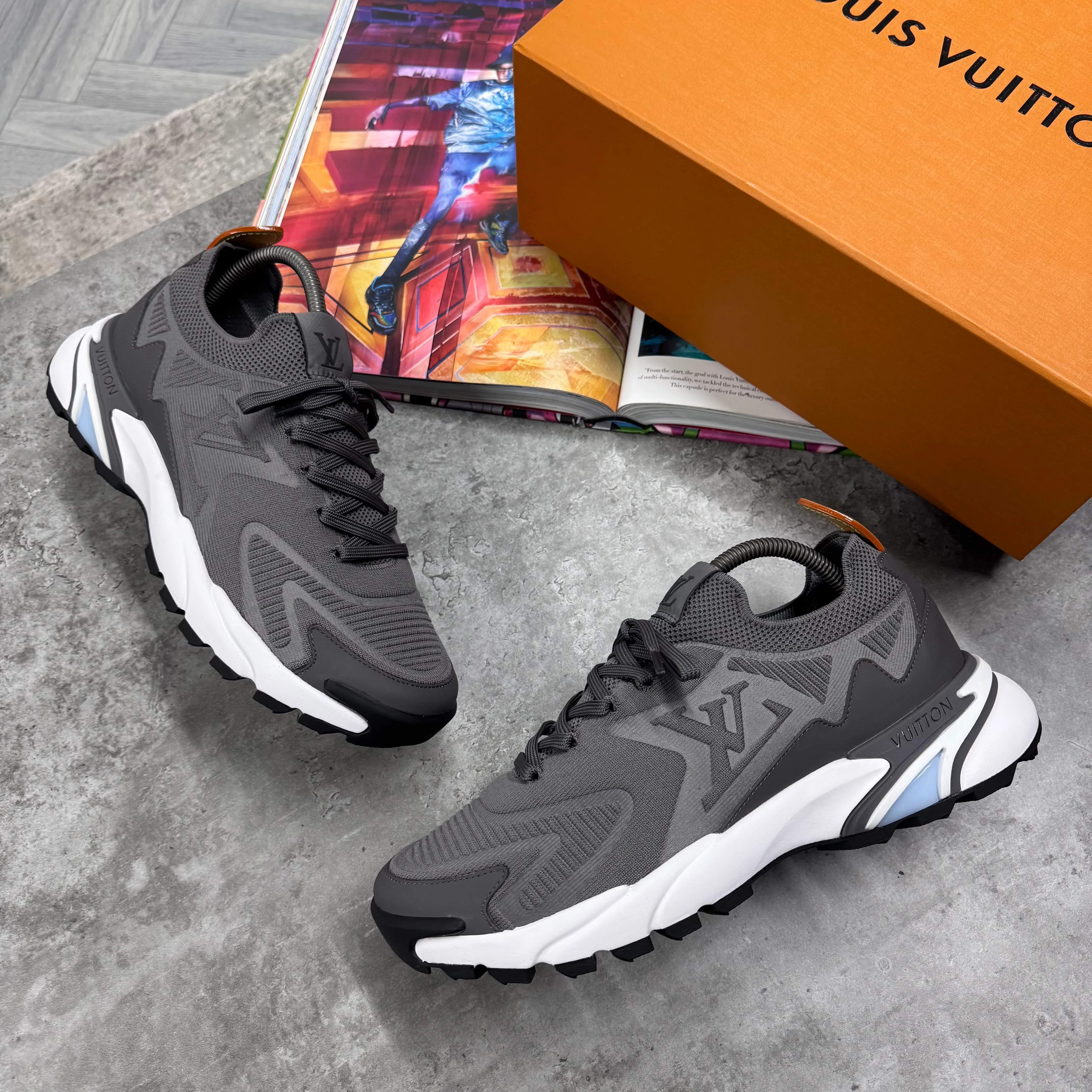 LVE TACTIC TRAINER - GREY