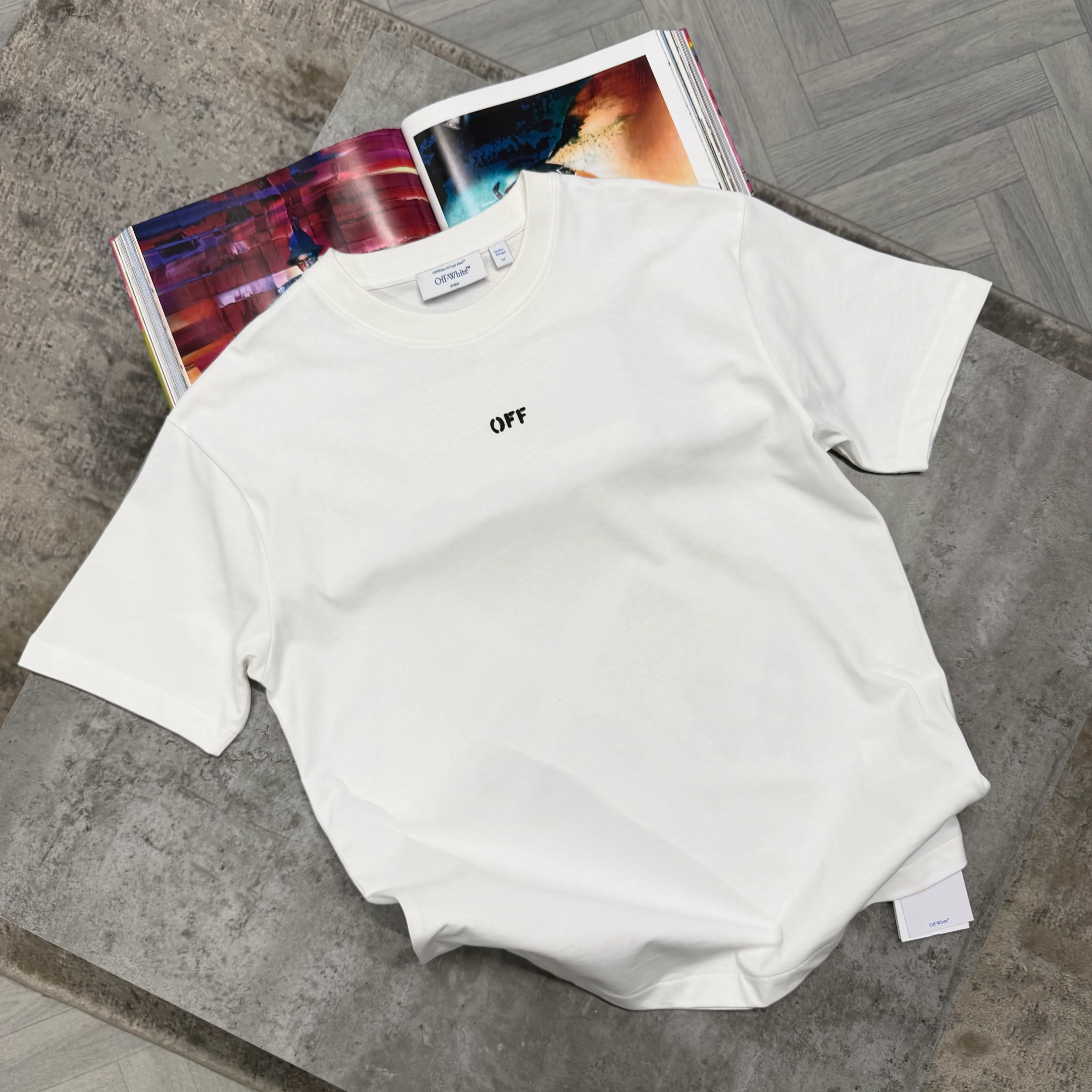 OW SPRAY ARROW T SHIRT - WHITE