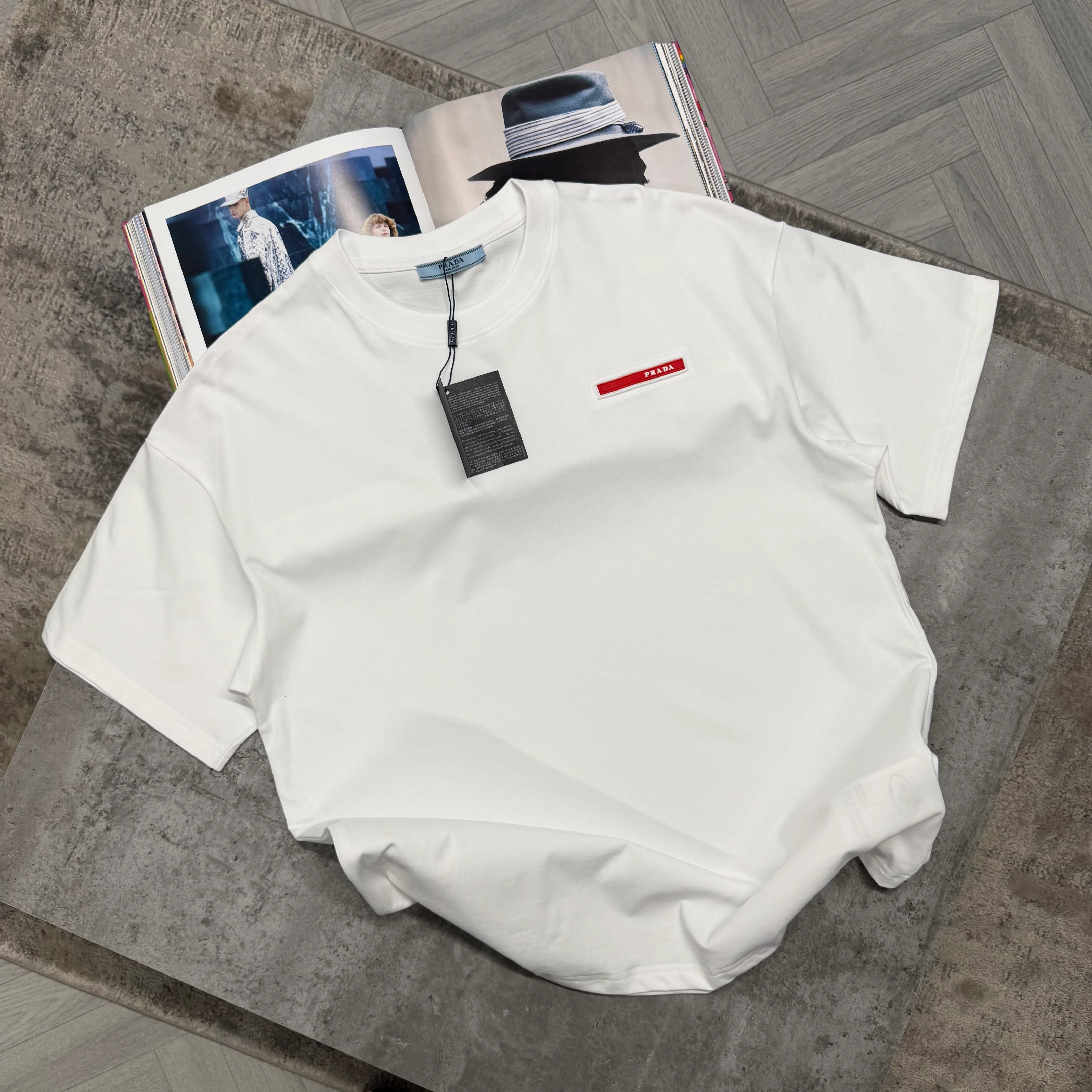 PDA LOGO T SHIRT - WHITE
