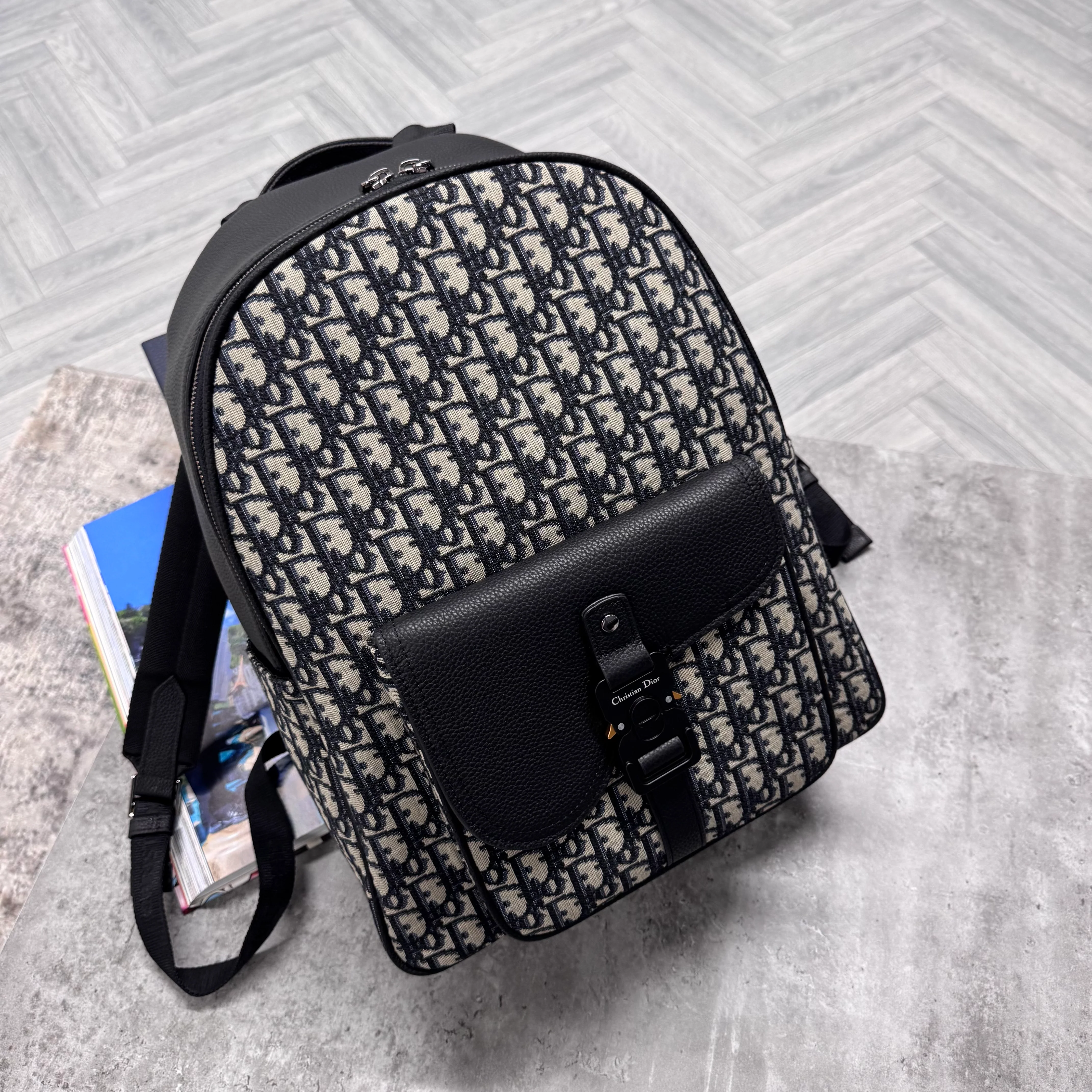 (PRE ORDER) CD SADDLE BACKPACK - CREAM
