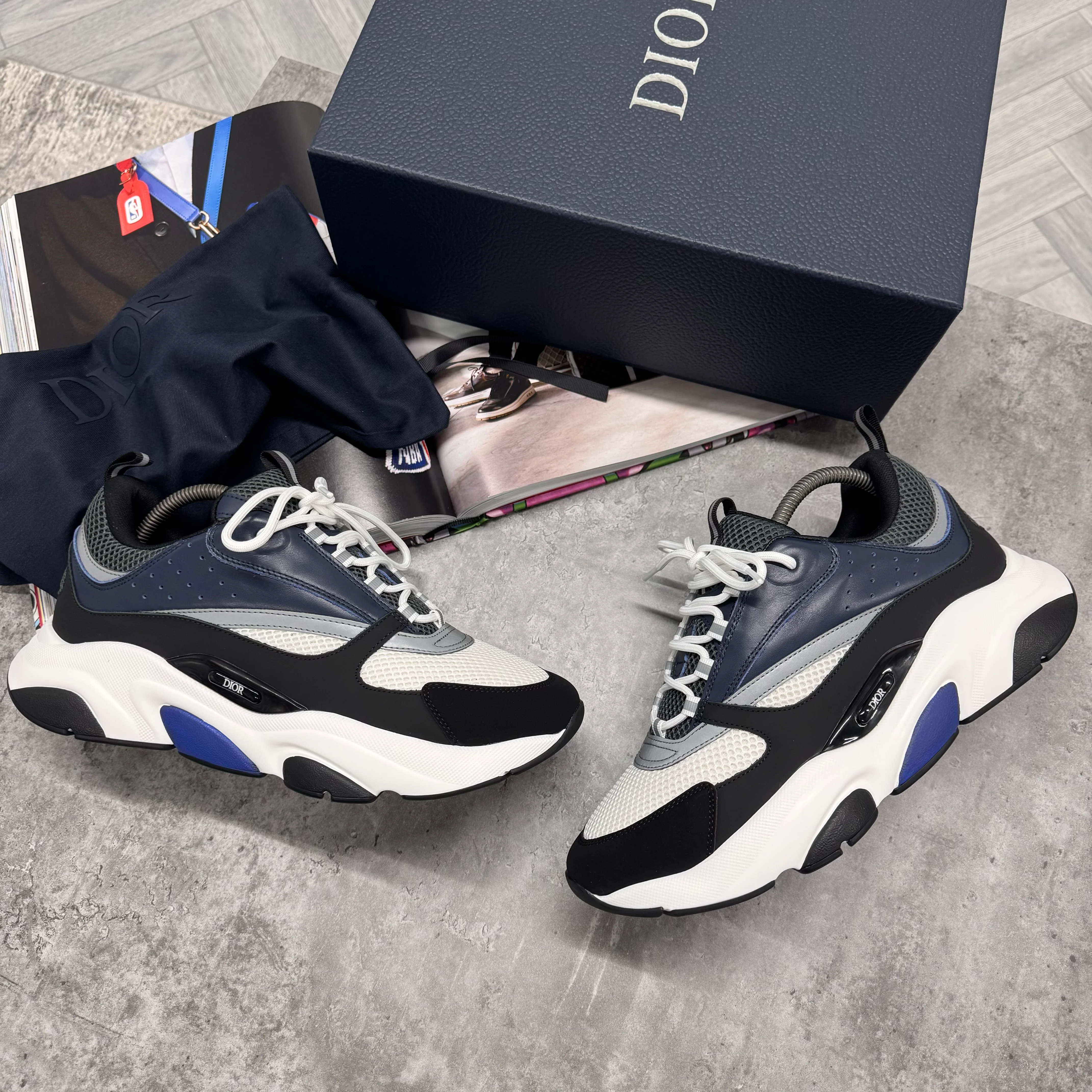 (PRE ORDER) B22 TRAINER - NAVY - Image 2