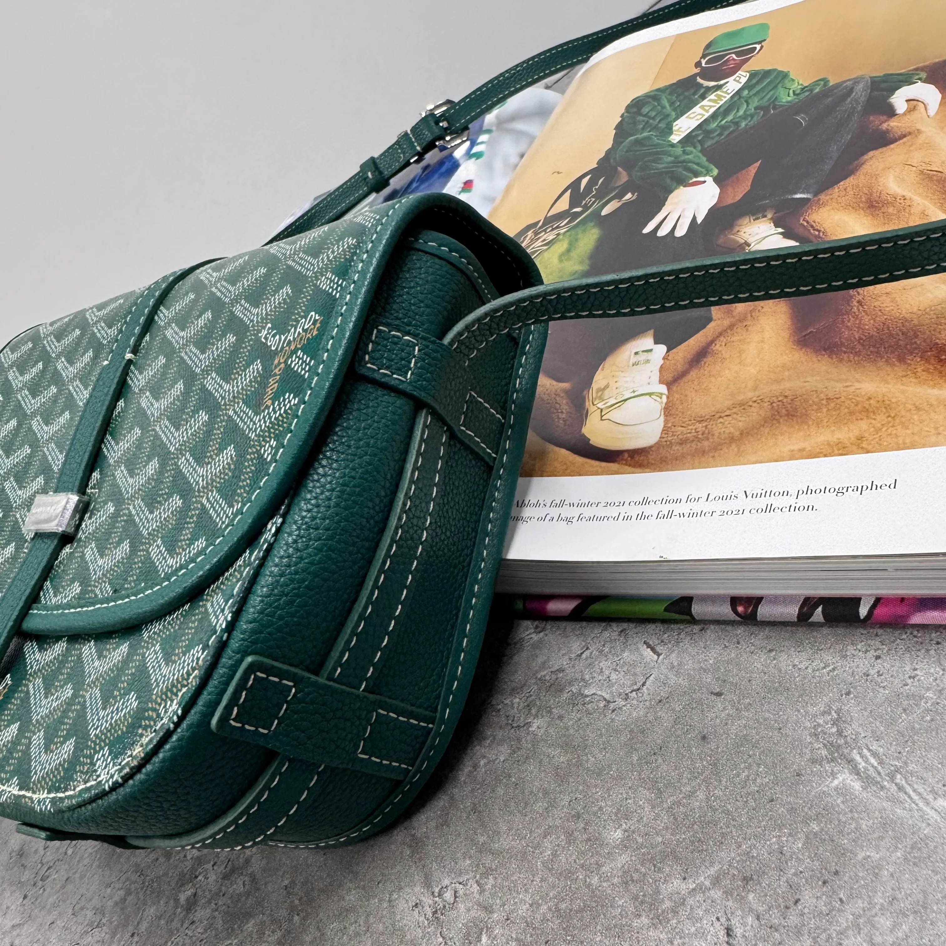 (PRE ORDER) GYRD MAN BAG - GREEN - Image 3