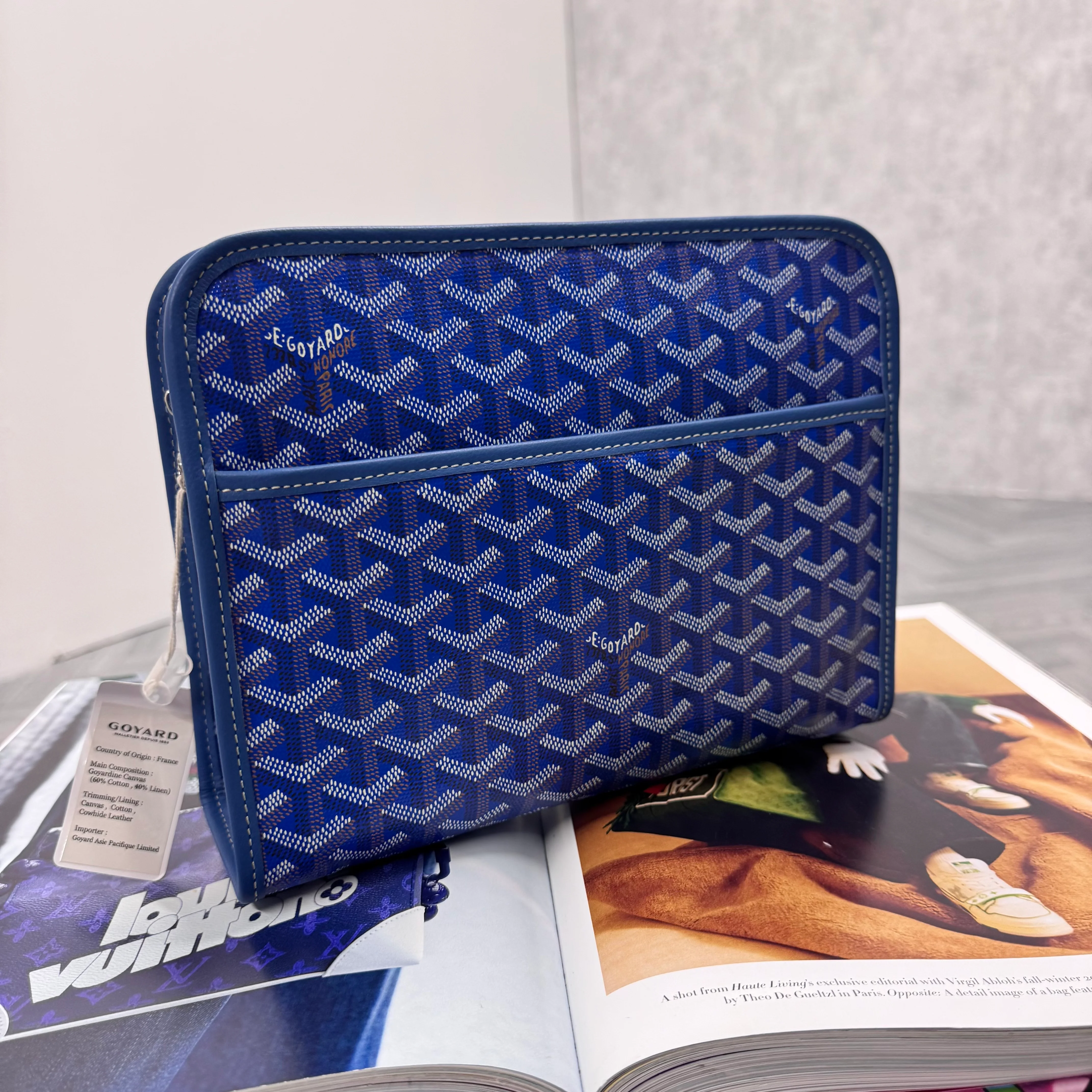 (PRE ORDER) GYRD POUCH BAG - BLUE - Image 4
