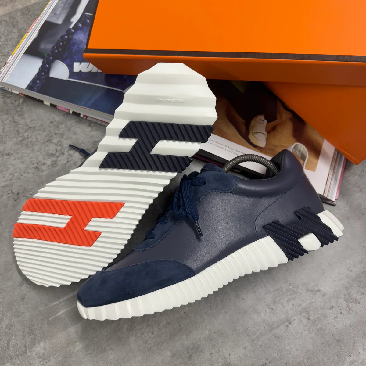 (PRE ORDER) H TRAINER - NAVY - Image 3