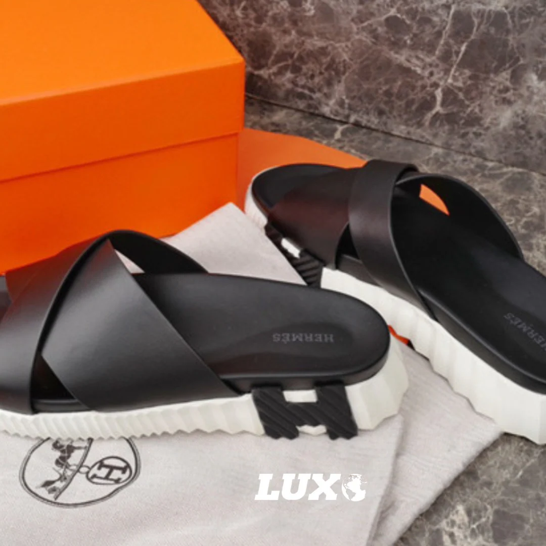 (PRE ORDER) H SLIDES - BLACK / WHITE - Image 2