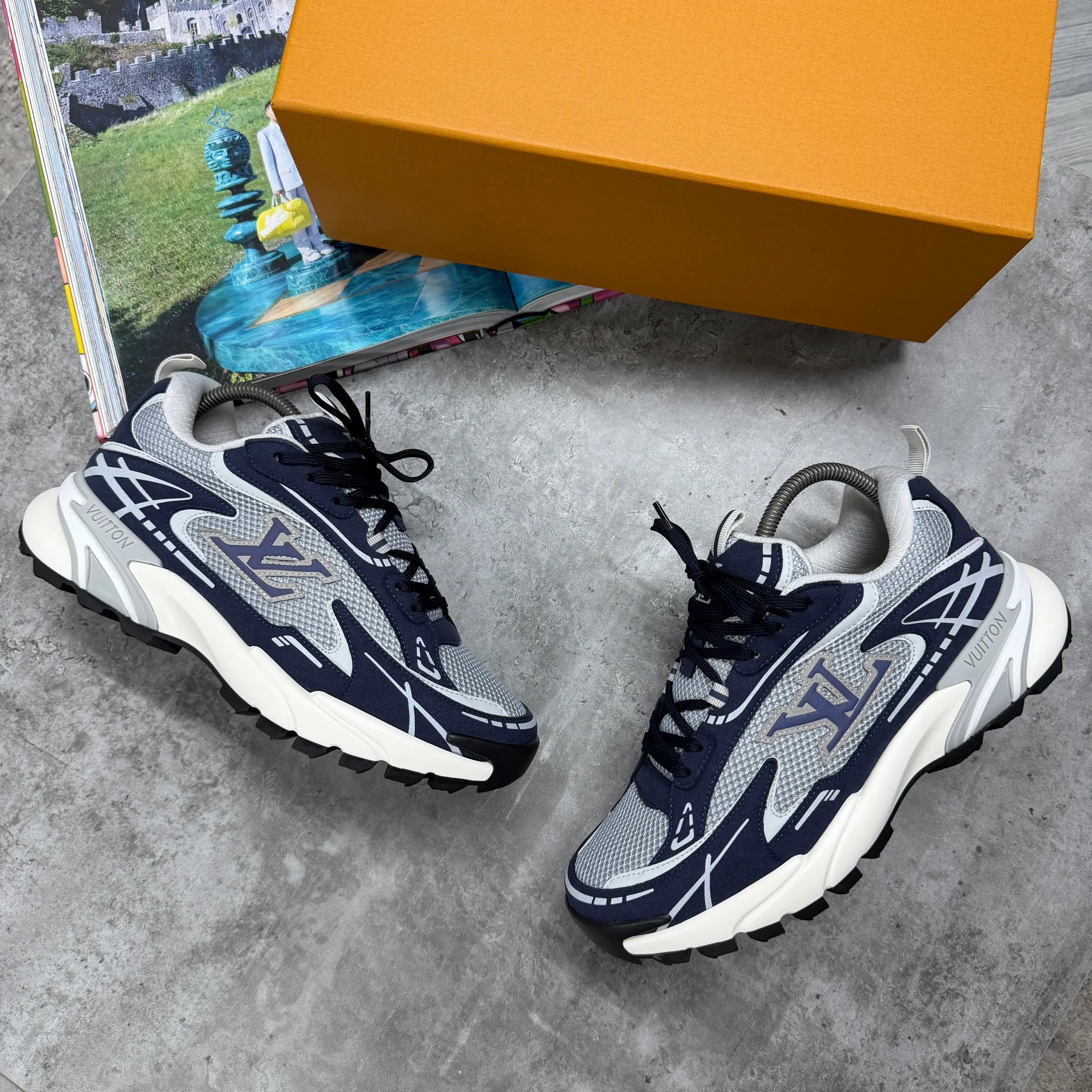 (PRE ORDER) LVE TACTIC TRAINERS - NAVY - Image 3