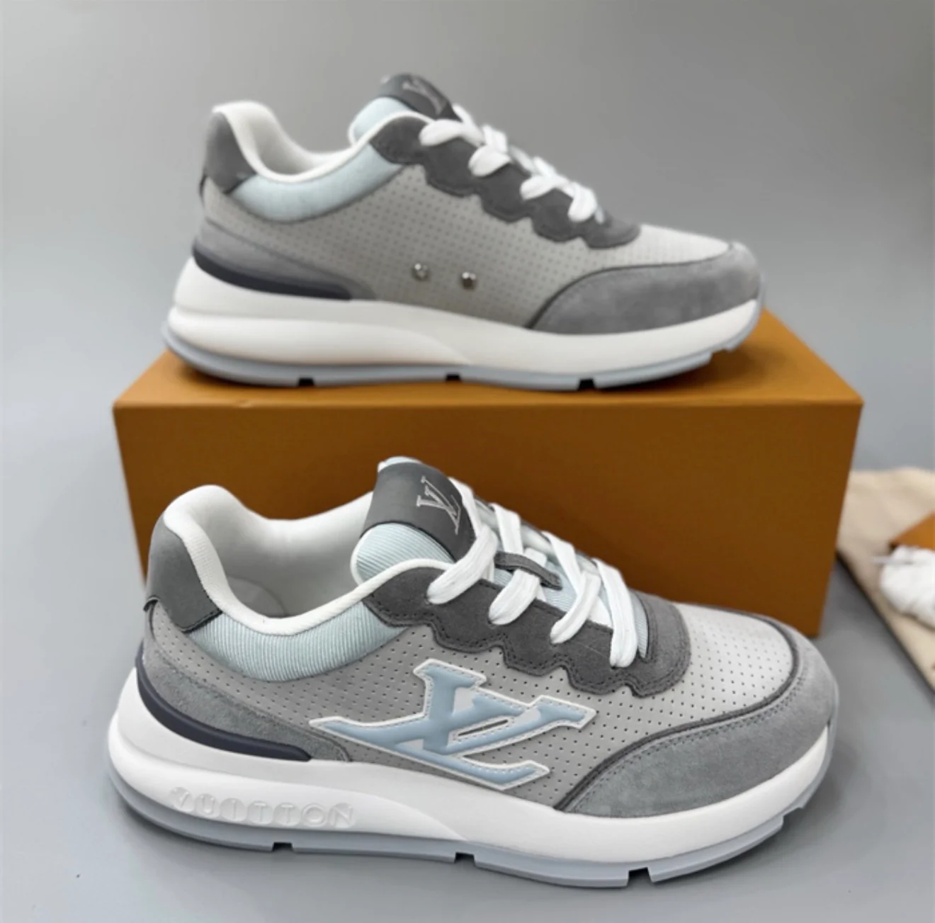 (PRE ORDER) LVE TRAINER - GREY - Image 2