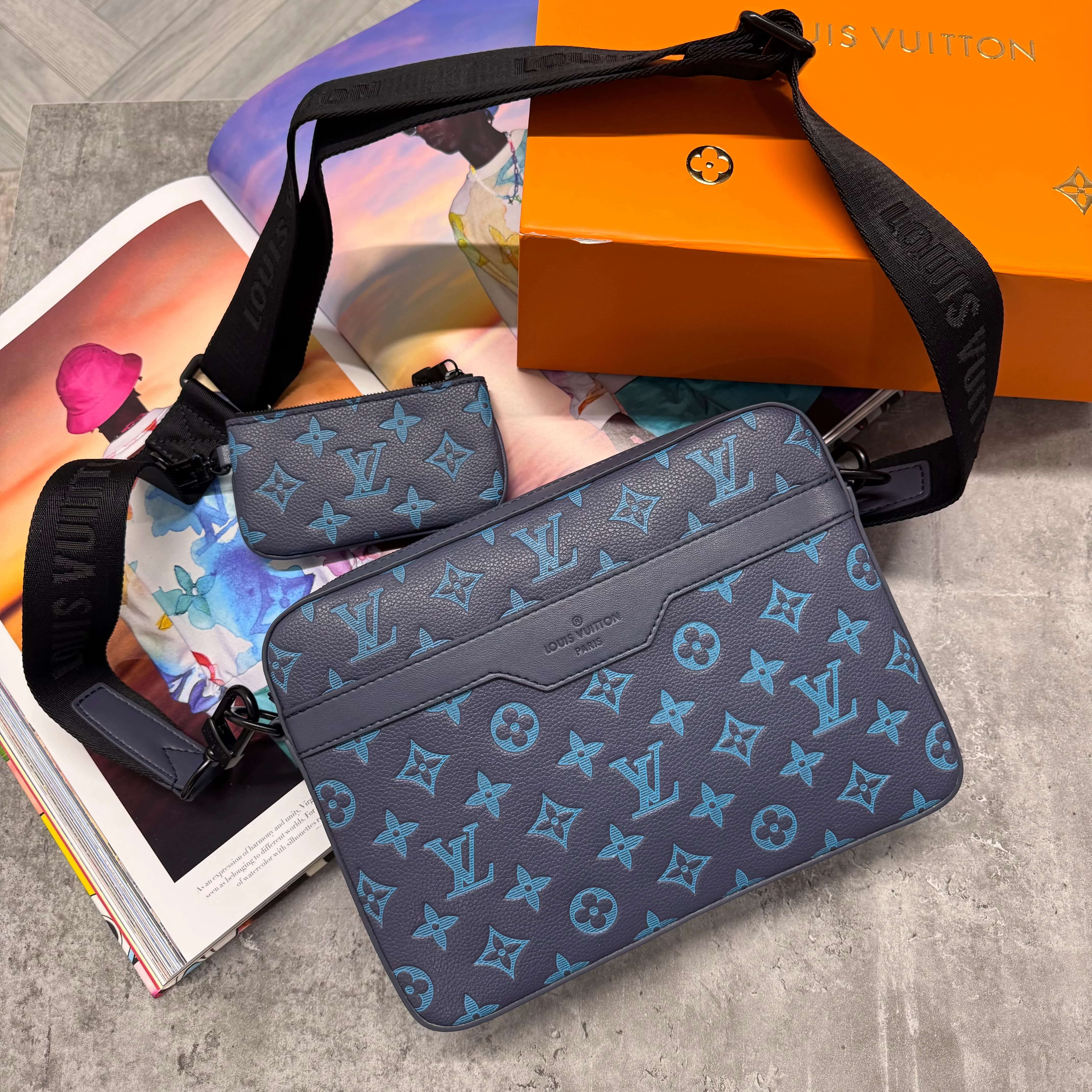 (PRE ORDER) LVE TRIO BAG - NAVY / BLUE - Image 3