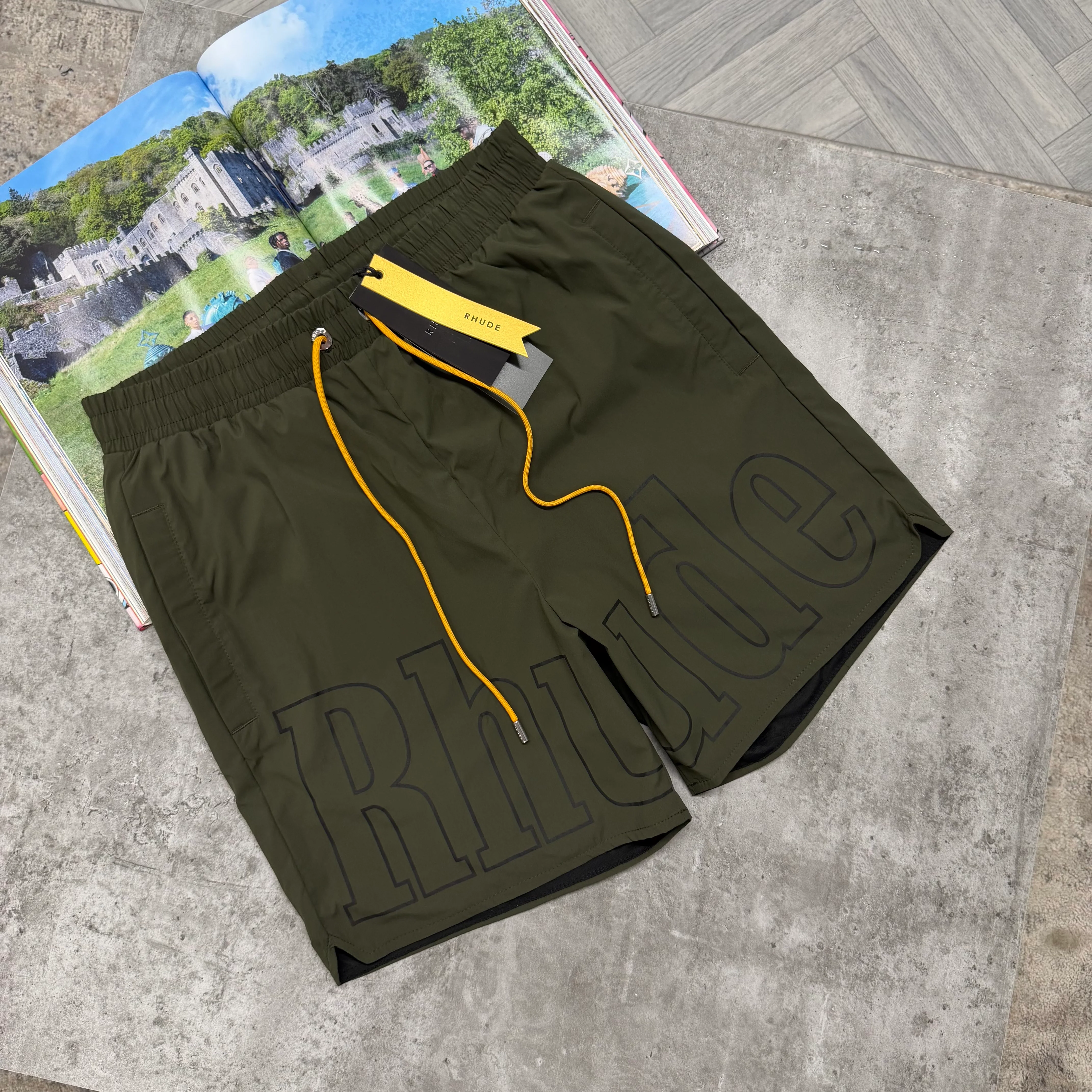RHU SHORTS - KHAKI