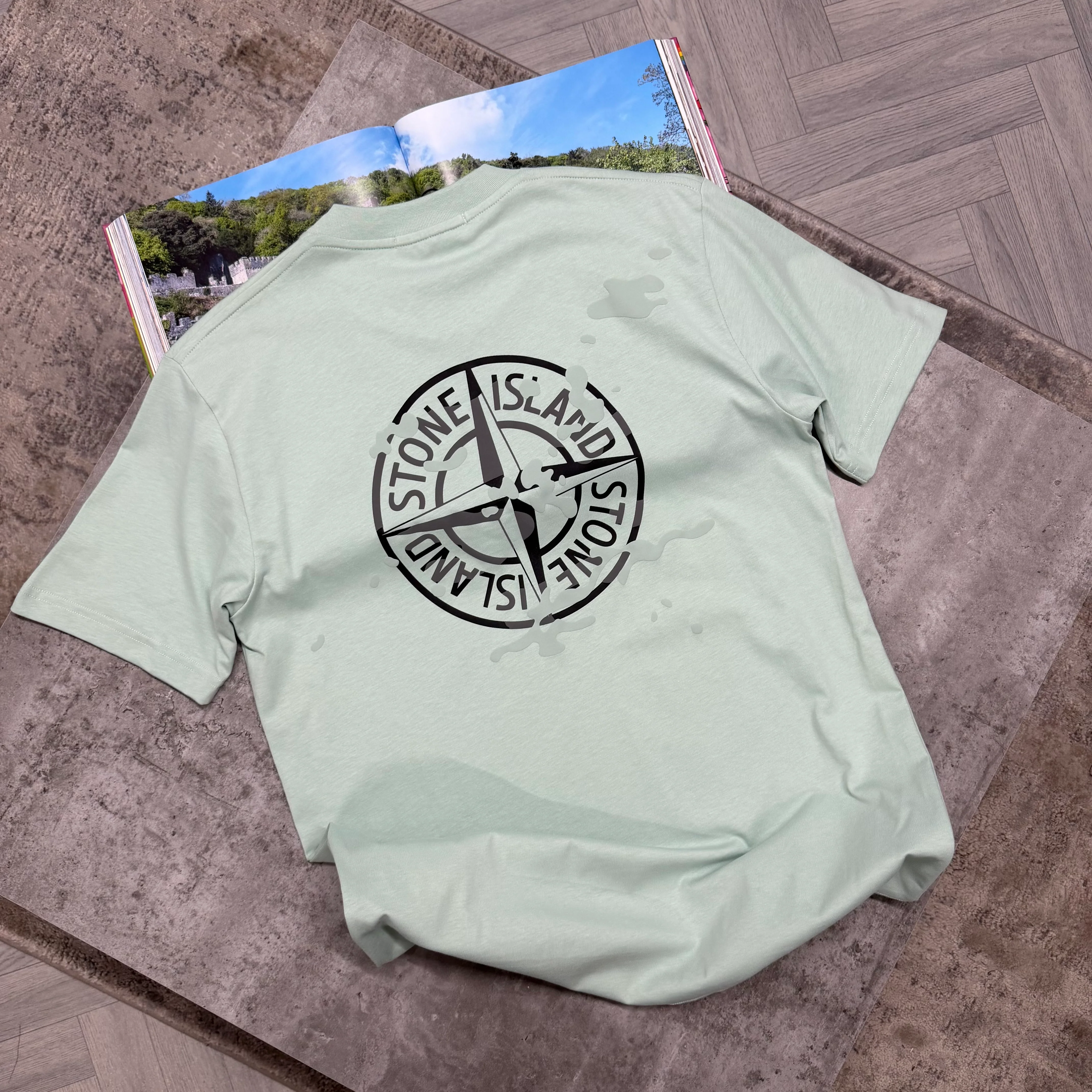SI CENTRE COMPASS T SHIRT - LIME - Image 2